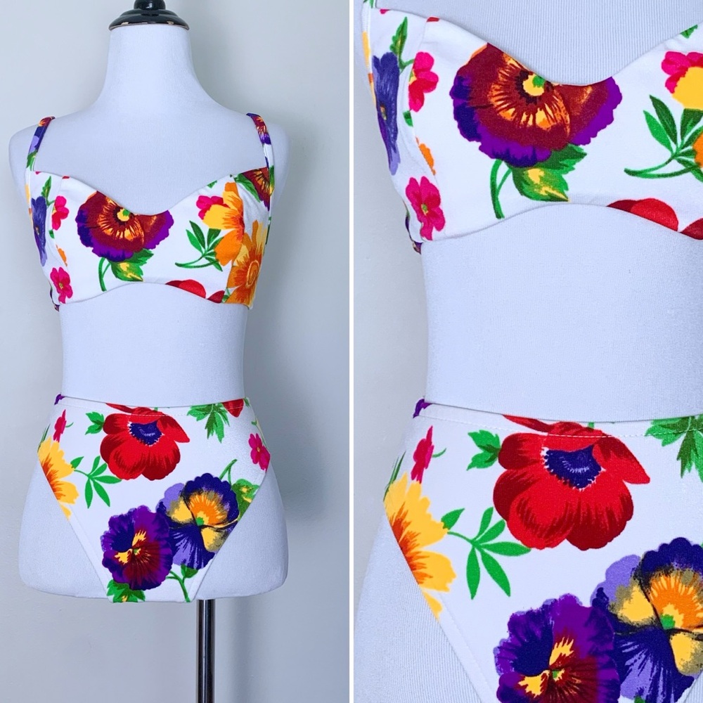 VTG 90s High Waist High Cut White Floral Bikini Swimsuit 34C/6